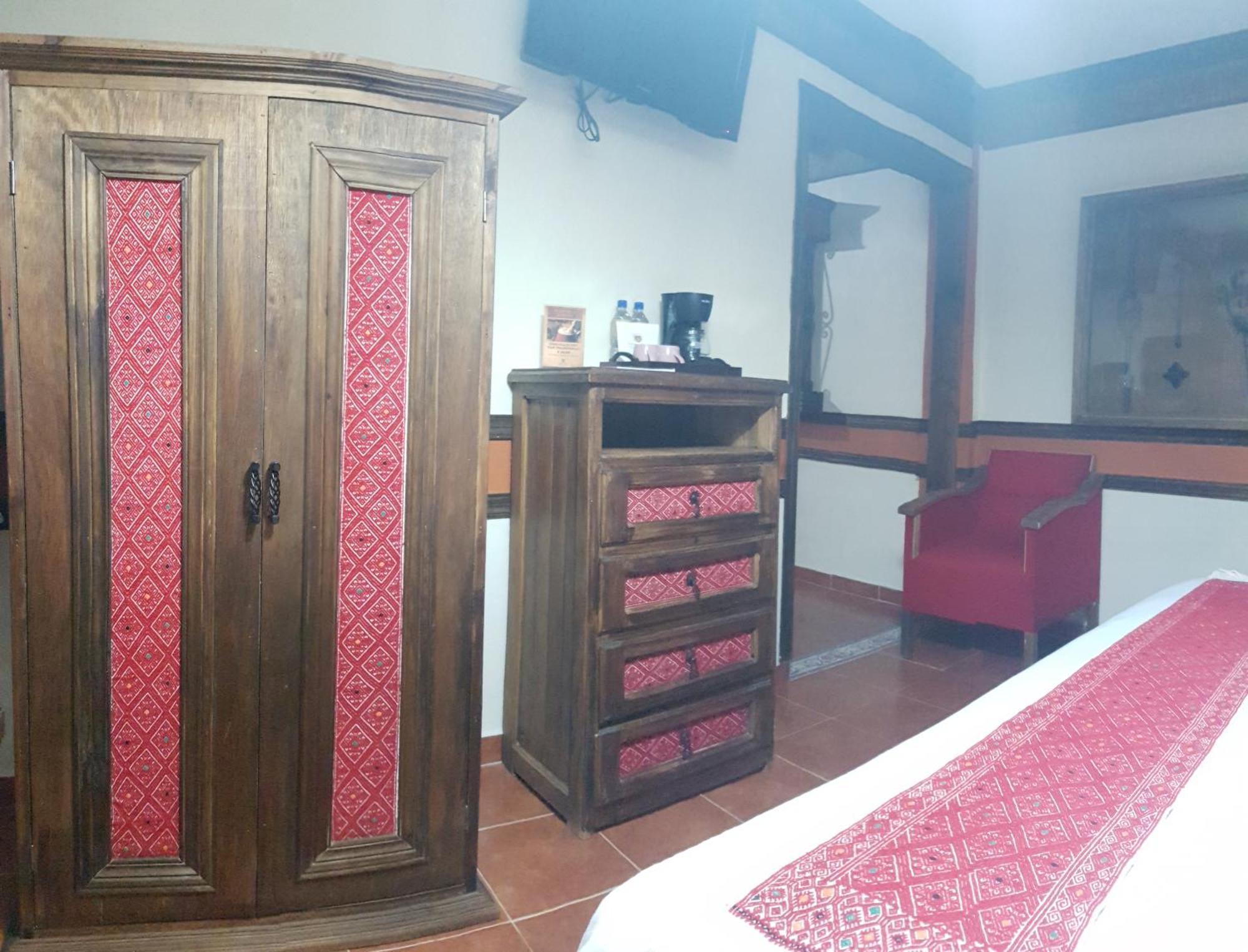 Nuestras Raices Hotel - Museo - Restaurante Сан-Крістобаль-де-лас-Касас Екстер'єр фото