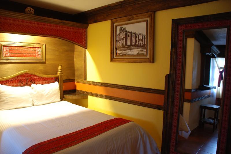 Nuestras Raices Hotel - Museo - Restaurante Сан-Крістобаль-де-лас-Касас Екстер'єр фото